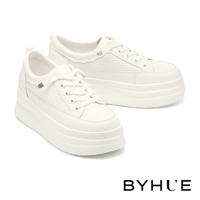 【BYHUE】日常舒適彈力鞋帶壓紋牛皮厚底休閒鞋(白)