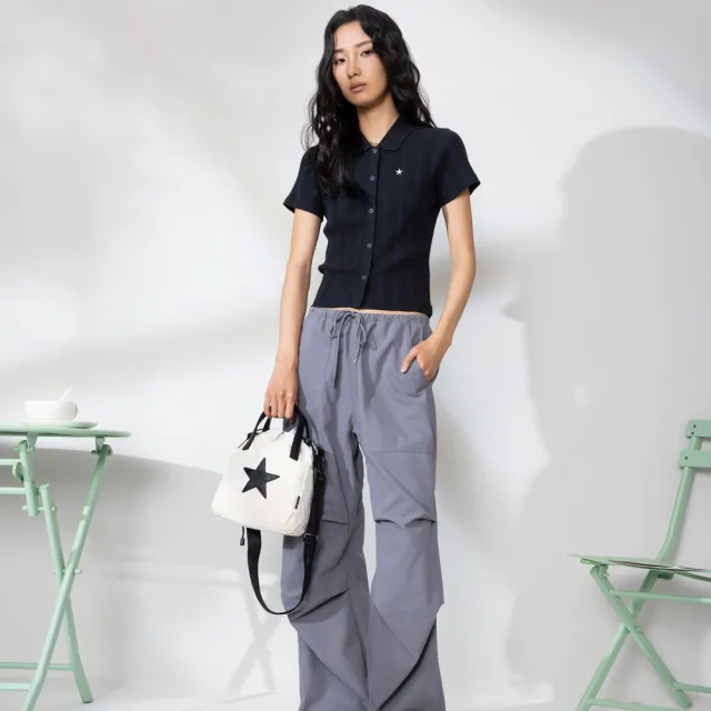 【CONVERSE】運動包 側背包 男包 女包 BUCKET BAG CONVERSE EGRET (UA5953-W2Y)