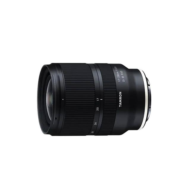 TAMRON 騰龍 17-28mm F/2.8 Di III RXD A046 變焦鏡頭，專為全幅相機設計，提供 17-28mm 廣角焦段與恆定 F/2.8 大光圈，視角從 103°41' 到 75°23'，完美捕捉風景、建築與室內空間。RXD 步進馬達確保快速靜音對焦，輕巧耐用。公司貨保證品質，規格以實際出貨為準。
