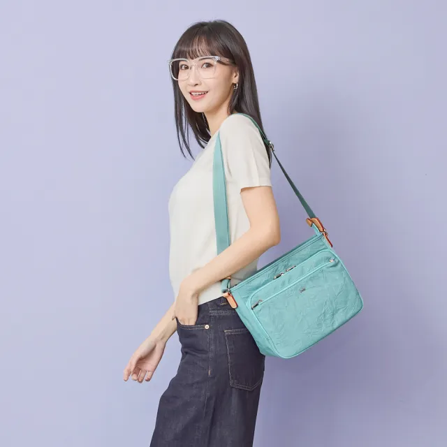 【OMC】雙11 輕盈紙感方層多口袋斜側背包33572(共5色)