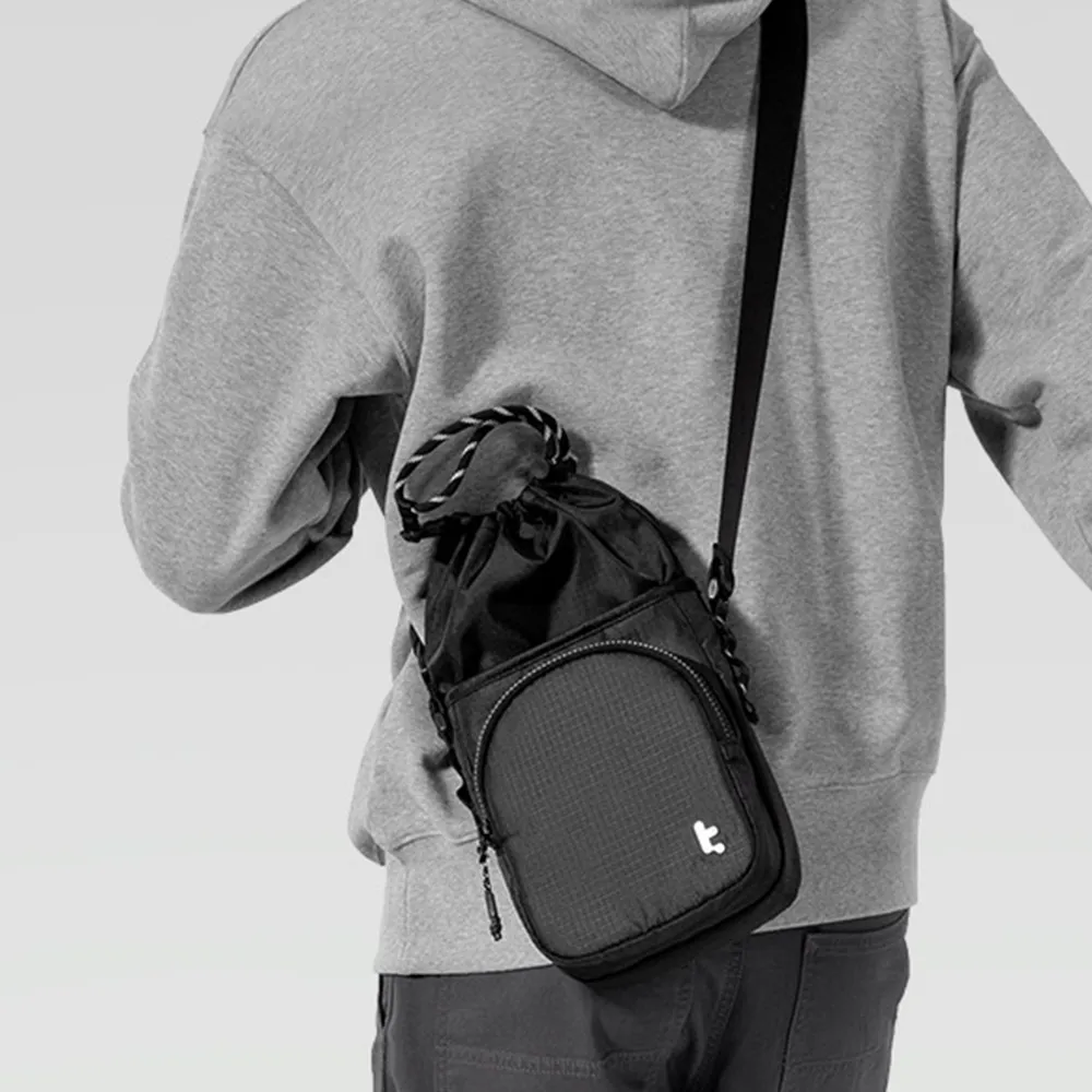 【tomtoc】Tomtoc 玩家首選 Switch 2 水桶包 曜石黑(斜肩包、水桶包、隨身包)