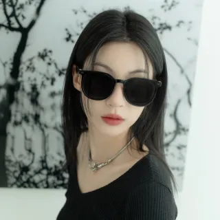 【KlassiC.】輕行者多功能摺疊墨鏡F003（每件均附摺疊墨鏡收納包-水果系列盲盒（隨機出貨））