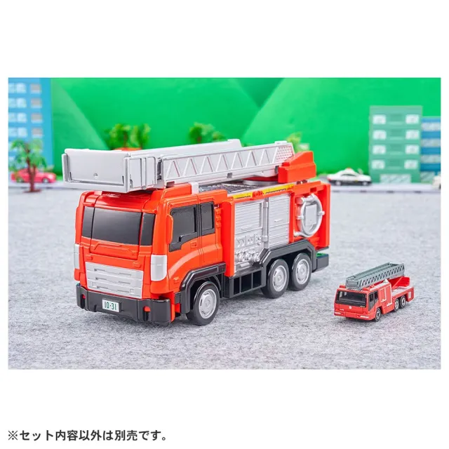 【TOMICA】變形消防車