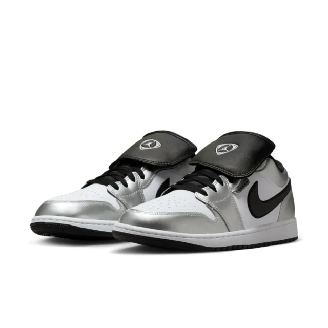 【NIKE 耐吉】運動鞋 籃球鞋 男鞋 AIR JORDAN 1 LOW SE AJ1 抓地力 足球風格 銀 (IR2278100)