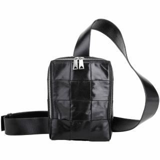 【BOTTEGA VENETA 寶緹嘉】BV Cassette 仿舊小牛皮編織T掛斜背卡帶包-黑色