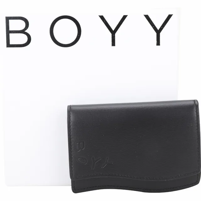 【BOYY】字母壓花小牛皮波浪形翻蓋釦式卡片夾 錢包-黑色