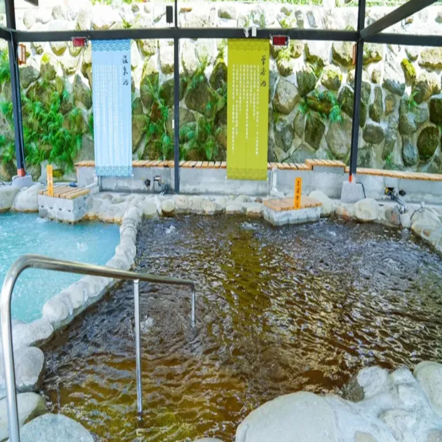 台南虎山渡假村|單人平日大眾湯泡湯券(含岩盤浴/水療SPA)(假日+$90)