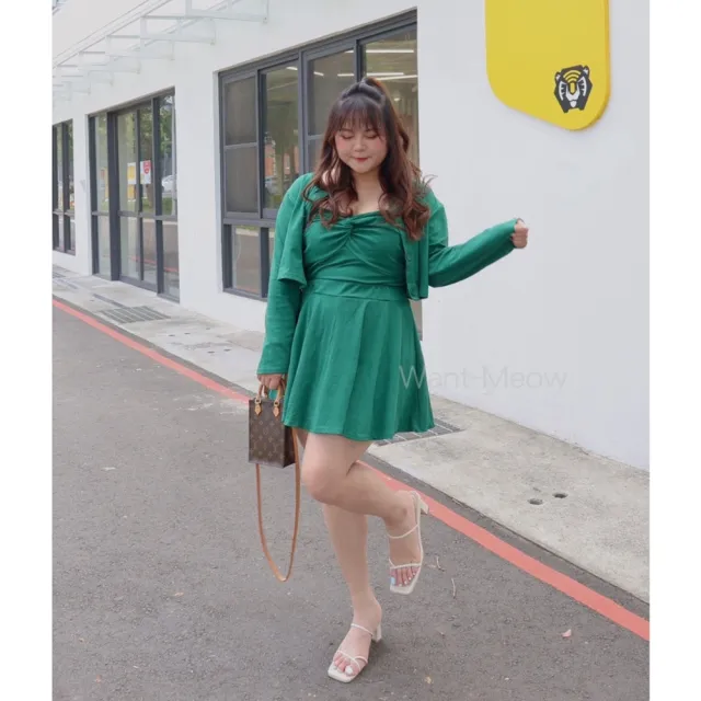 【Want-Meow】90公斤可穿/超顯瘦三件套外套+背心+短裙中大尺碼套裝(大碼/大尺碼/加大碼/孕婦裝/洋裝)