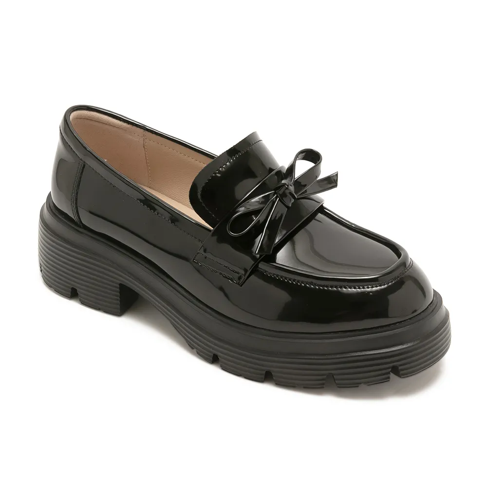 【steve madden】簡約素面蝴蝶結樂福鞋 TWPENNY(黑色)