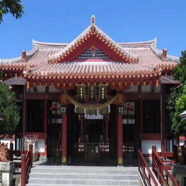 沖繩五日自由行｜07-10月出發★樂桃+精選飯店二選一(午去午回/兩人一室-單人券)