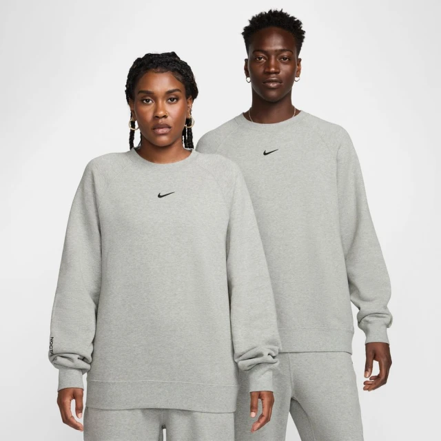 nike大學t
