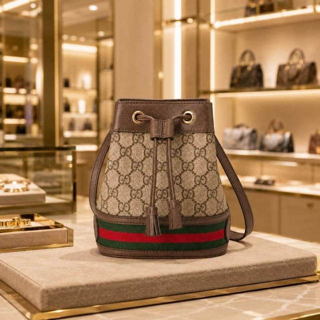 【GUCCI 古馳】Ophidia GG Monogram 老花 x 織帶肩/斜背水桶包 (小)