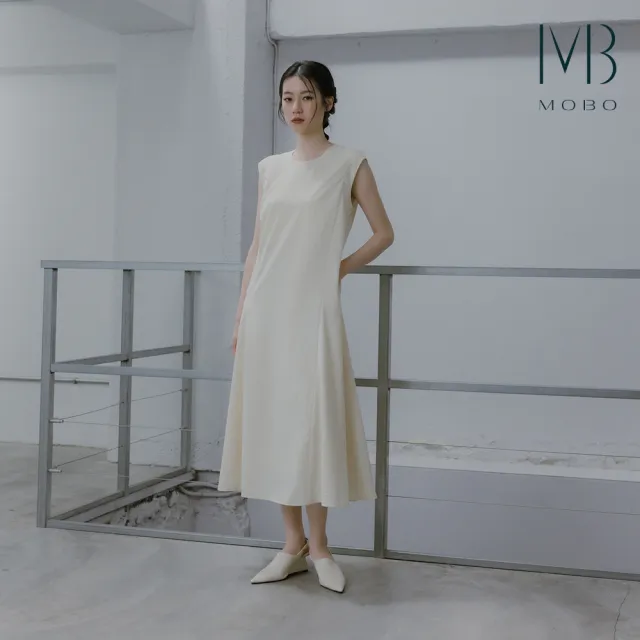 【MO-BO】剪接線收腰長洋裝