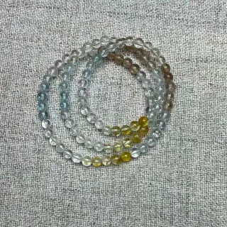 【佰財水晶珠寶】5.6mm天然透體彩托帕石三圈手串
