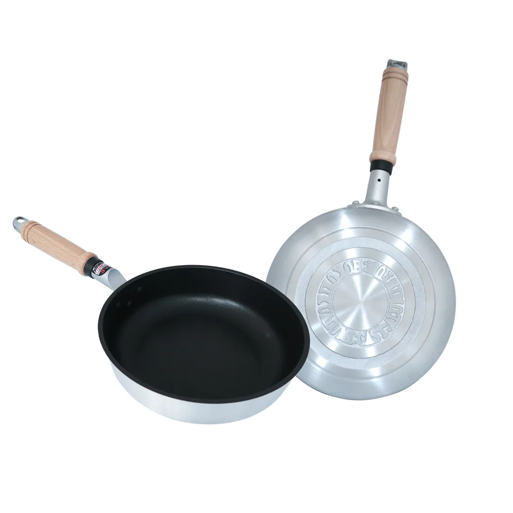 【hokua 北陸鍋具】日本製Mystar輕量級不沾黑金鋼平底鍋20cm(可用金屬鍋鏟烹飪)