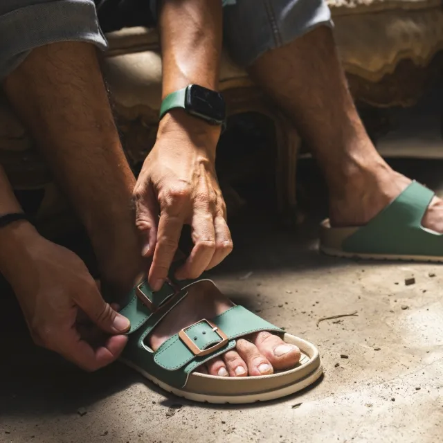 【People Footwear】加拿大休閒鞋 防水鞋 涼鞋 平底鞋 拖鞋(LENNON HERITAGE 藍儂經典版 咖啡/蘑菇棕)