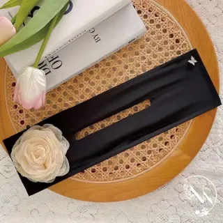 【NANA】娜娜 絹紗大花朵布藝盤髮扭扭夾 N111080910(花朵 布藝 扭扭夾)