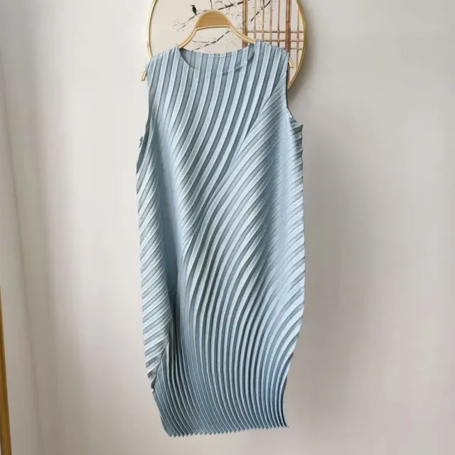 【巴黎精品】現貨+預購 三宅風皺褶衣服連身裙褶皺上衣洋裝名媛大尺碼女裝(無袖長裙女裙子5款b1a76 C)