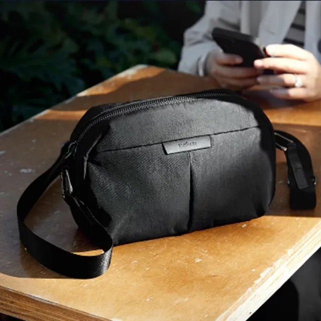 【Bellroy】Tokyo Crossbody 質感斜背相機包 2L