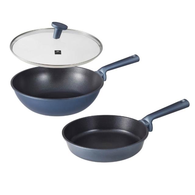 【CorelleBrands 康寧餐具】WORLD KITCHEN 藍寶石鑄造不沾平煎鍋24cm+深炒鍋30cm