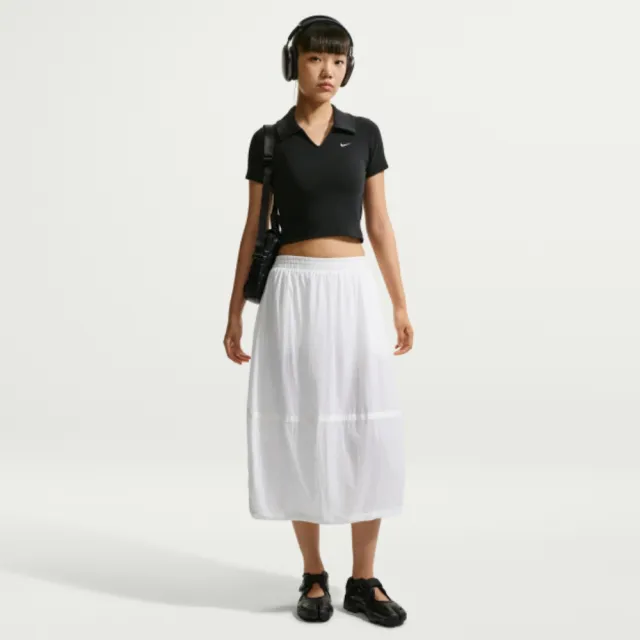 【NIKE 耐吉】短袖上衣 女 短版翻領衫 AS W NSW ESSNTL SS POLO CRP TO 黑 IO2730-010