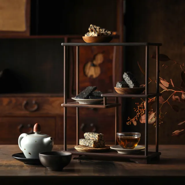 【CHU SHIN WU ER 無二】鴻福雙喜二十六號禮盒-花生芝麻(375g±4.5%)