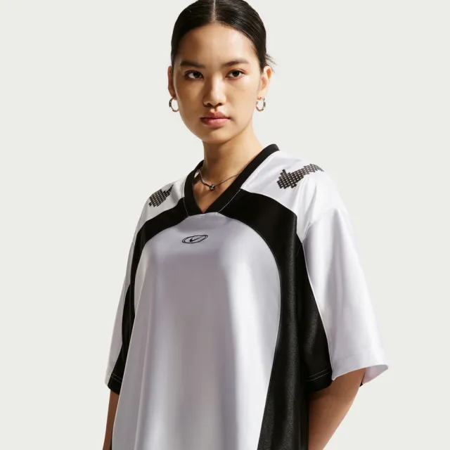 【NIKE 耐吉】背心上衣 女 AS W NK STREET GFX JERSEY 運動 休閒 寬鬆 白 黑 (IQ6138101)