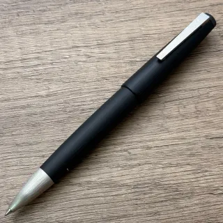 【LAMY】2000系列 301 玻璃纖維 鋼珠筆 黑