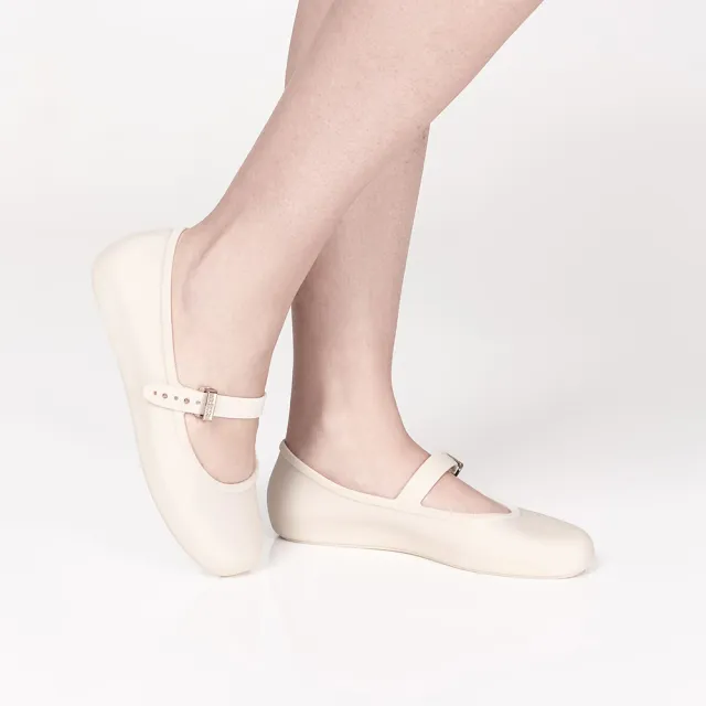 【Melissa】圓頭素面瑪莉珍鞋(米色) 防潑水