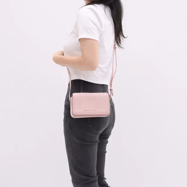 【MARC JACOBS】簡約金屬LOGO全皮革迷你方包單肩包斜背包(粉)