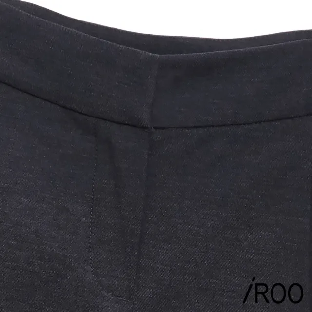 【iROO】精緻剪裁修身窄管褲