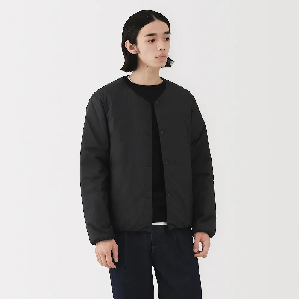 【MUJI 無印良品】男輕量羽絨可攜式無領外套(灰銀/深灰/黑色)