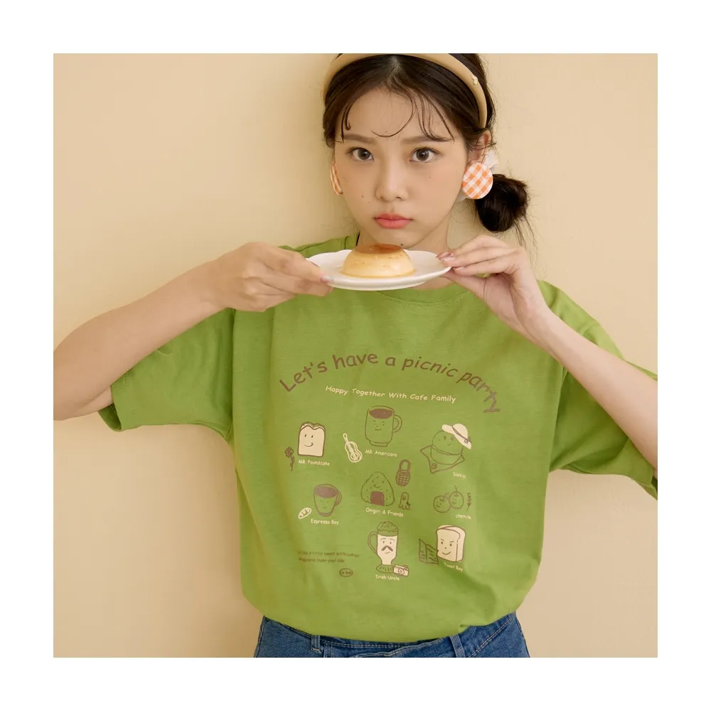 【OB 嚴選】咖啡廳家族純棉夏日野餐印花寬版短TEE 《IG0013》