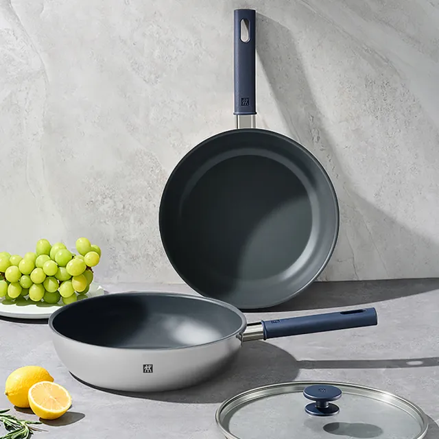 【ZWILLING 德國雙人】SILVER TI 銀光鈦系列全域導熱不鏽鋼深煎鍋26cm(德國雙人牌集團官方直營)