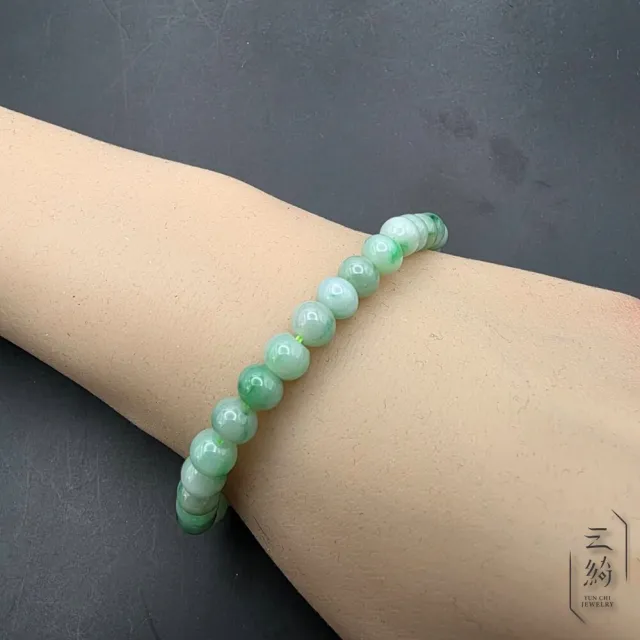 云綺珠寶 YUN CHI 天然緬甸A貨翡翠。冰種 陽綠 飄花 圓珠 手串 7mm