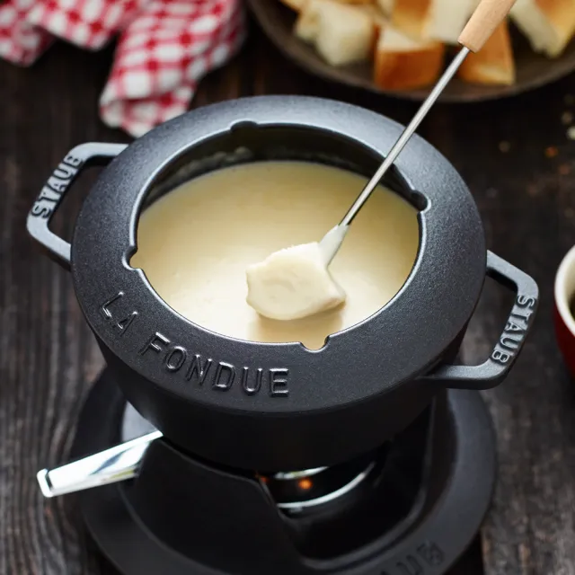 【STAUB】琺瑯鑄鐵小火鍋16cm-黑色/附小叉子4入(德國雙人牌集團官方直營)