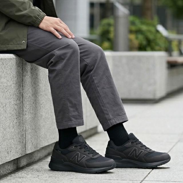 【NEW BALANCE】NB Gore-tex 防水鞋 慢跑鞋_U880G7XY-2E_U880G6UD-2E_中性_黑色/燕麥色