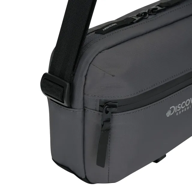 【Discovery Expedition】Aeron 迷你方形斜背包 (DXCR3586N-GRD)