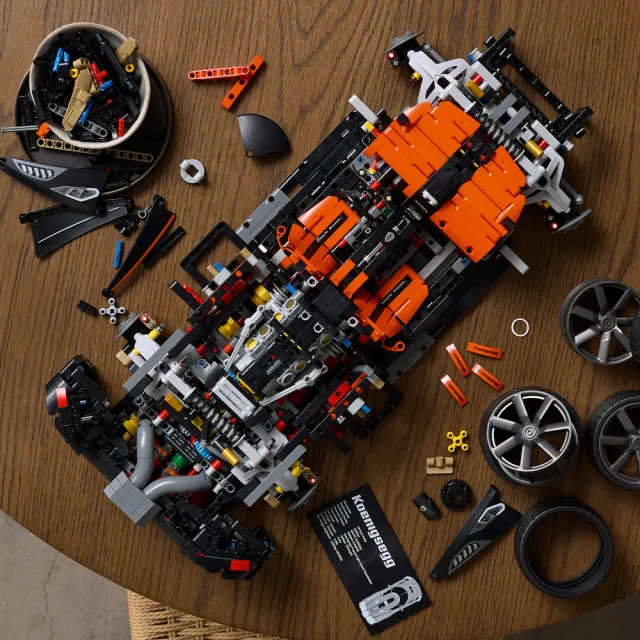 【LEGO 樂高】科技系列 42232 Koenigsegg Sadair’s Spear 巔峰超跑(科尼賽克 跑車模型 禮物 玩具)