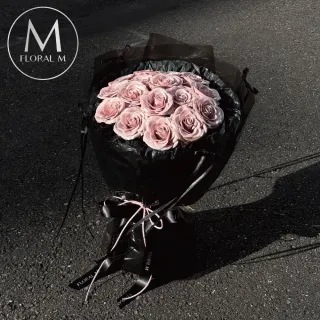 【Floral M】極致浪漫大型香水玫瑰花束 (情人節花束/告白禮物/求婚花束/鮮花花禮/香水花束/生日花束)