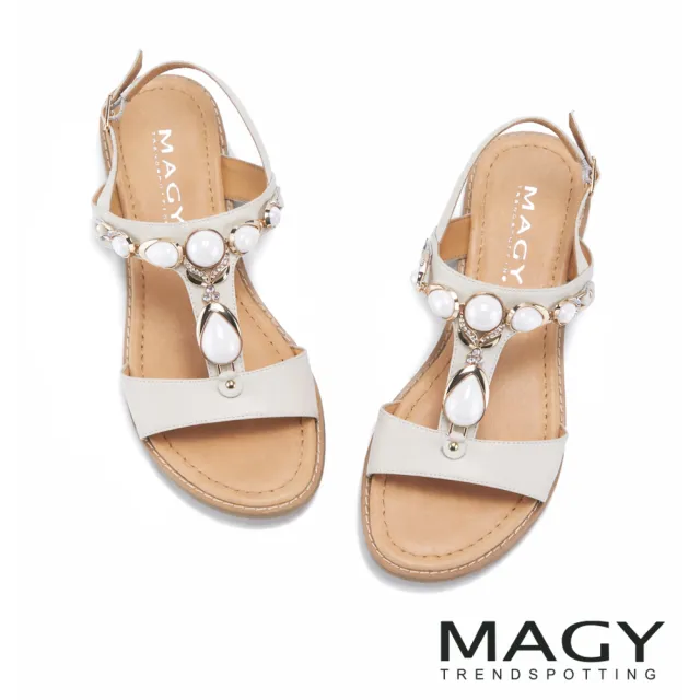 【MAGY】牛皮寶石裝飾平底涼鞋 米白