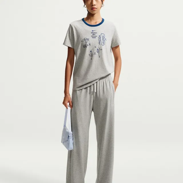 【NIKE 耐吉】短袖上衣 女 AS W NSW CLUB SS GFX TEE 運動 休閒 灰色 (IW1195050)