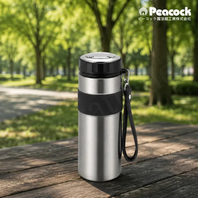 【Peacock 日本孔雀】高質感品味 316不鏽鋼 保冷保溫杯 800ML(附牛皮隨身提帶)品味黑