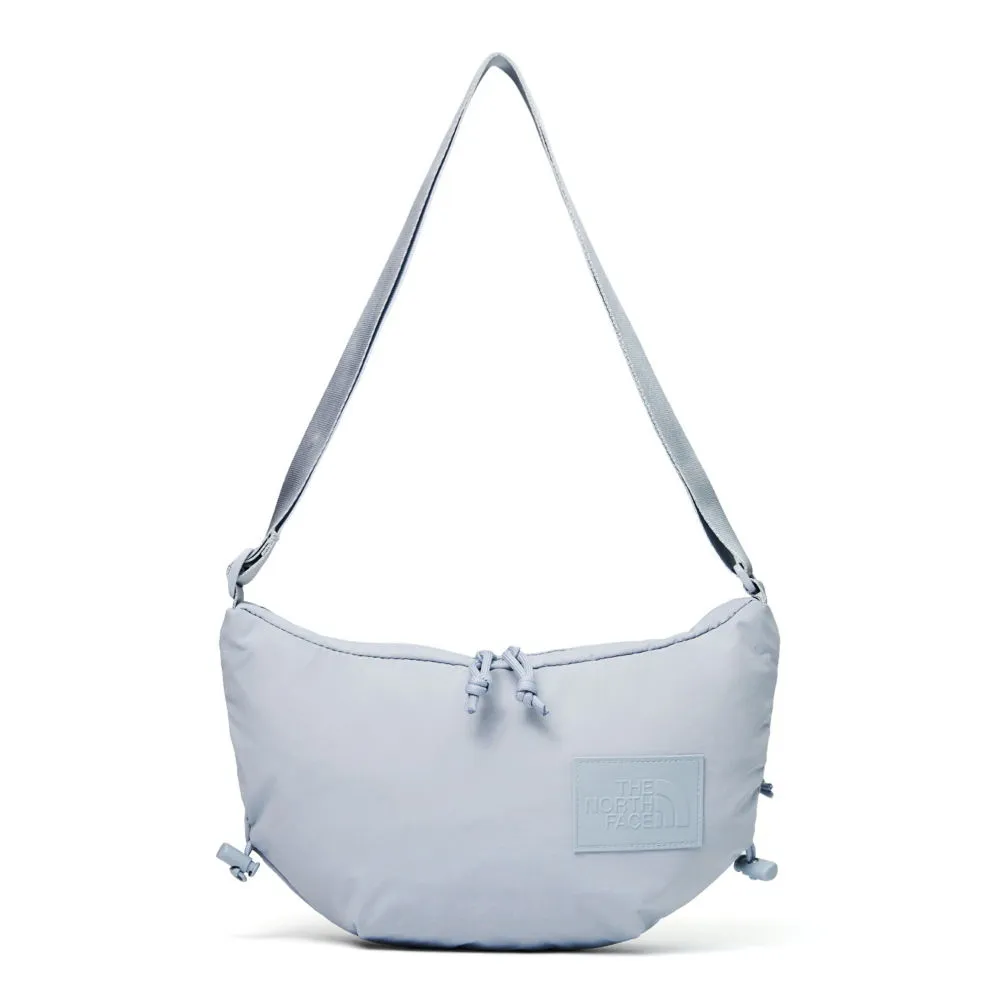 【The North Face】TNF 休閒 運動 DWR防潑水休閒單肩包 W NEVER STOP CROSSBODY 男 女 灰 (NF0A81DSFM2)