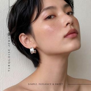 【Turquoise Jewelry】靜謐流砂| 925銀針霧面波浪寬版C圈耳環（磨砂金屬 / 日系極簡 / 輕奢高級感）