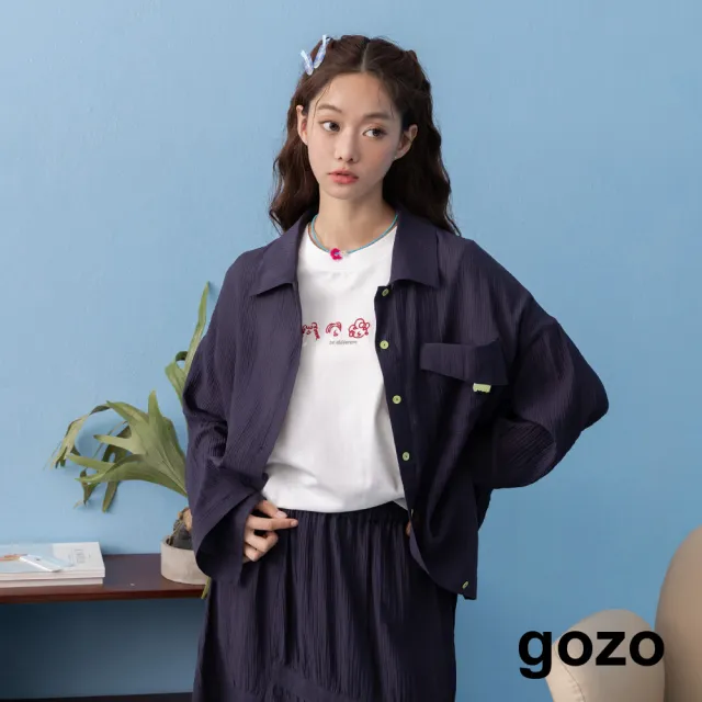 【gozo】不對稱設計條紋綁帶輕薄襯衫(淺灰/深藍)
