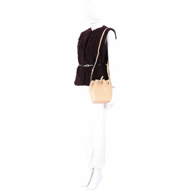 【MANSUR GAVRIEL】Bucket 防刮牛皮束口綁帶斜背水桶包(沙色 肩背 側背 真皮)