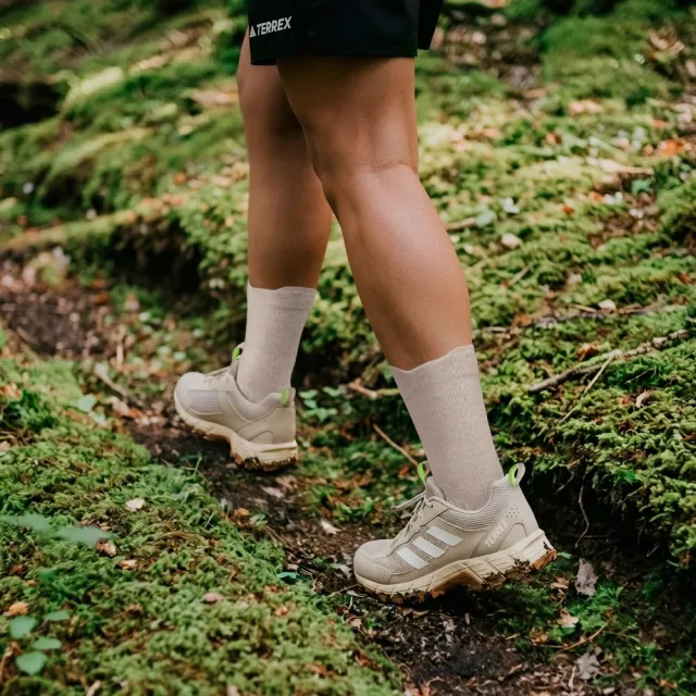 【adidas 愛迪達】TERREX ROCKADIA 登山鞋 女鞋 KZ9168