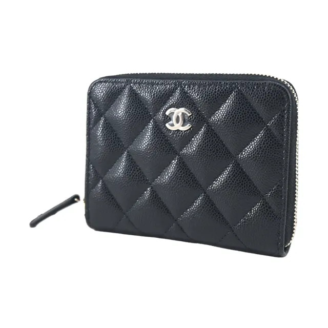 【CHANEL 香奈兒】經典雙C LOGO菱格紋牛皮拉鍊對開短夾(黑色)
