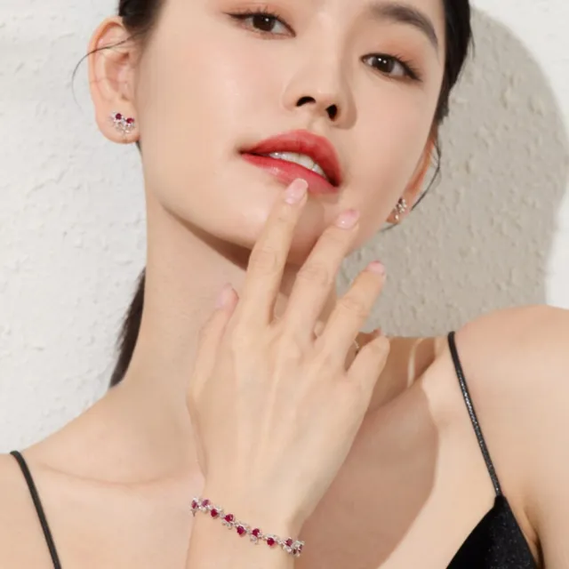 海斯珠寶 4.6克拉天然紅寶石 18K金手鍊 鑽石 白藍寶點綴 心形切割 靈動蝴蝶造型 珠寶級密鑲工藝